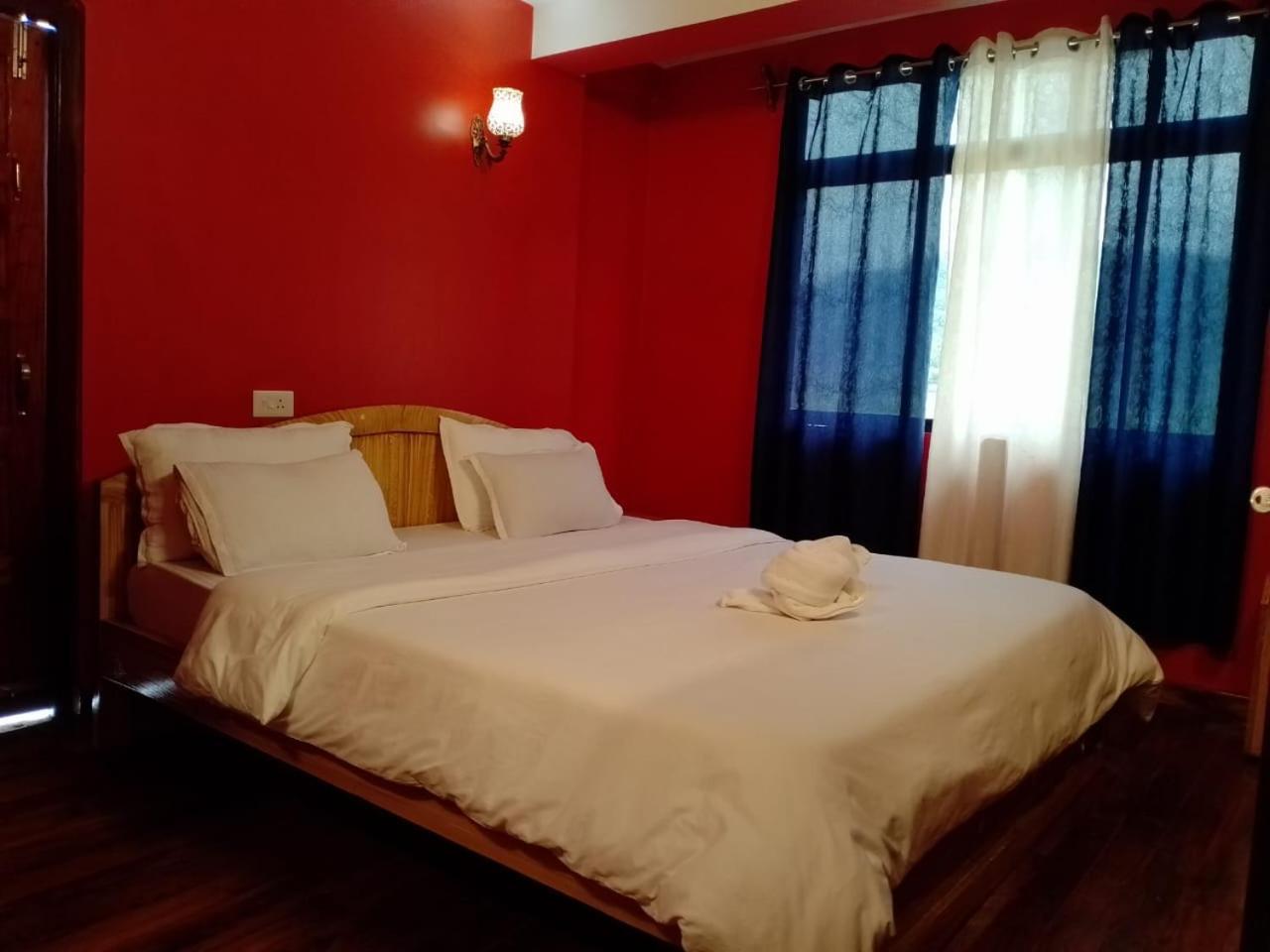 Aurora Guest House Shillong Exterior photo